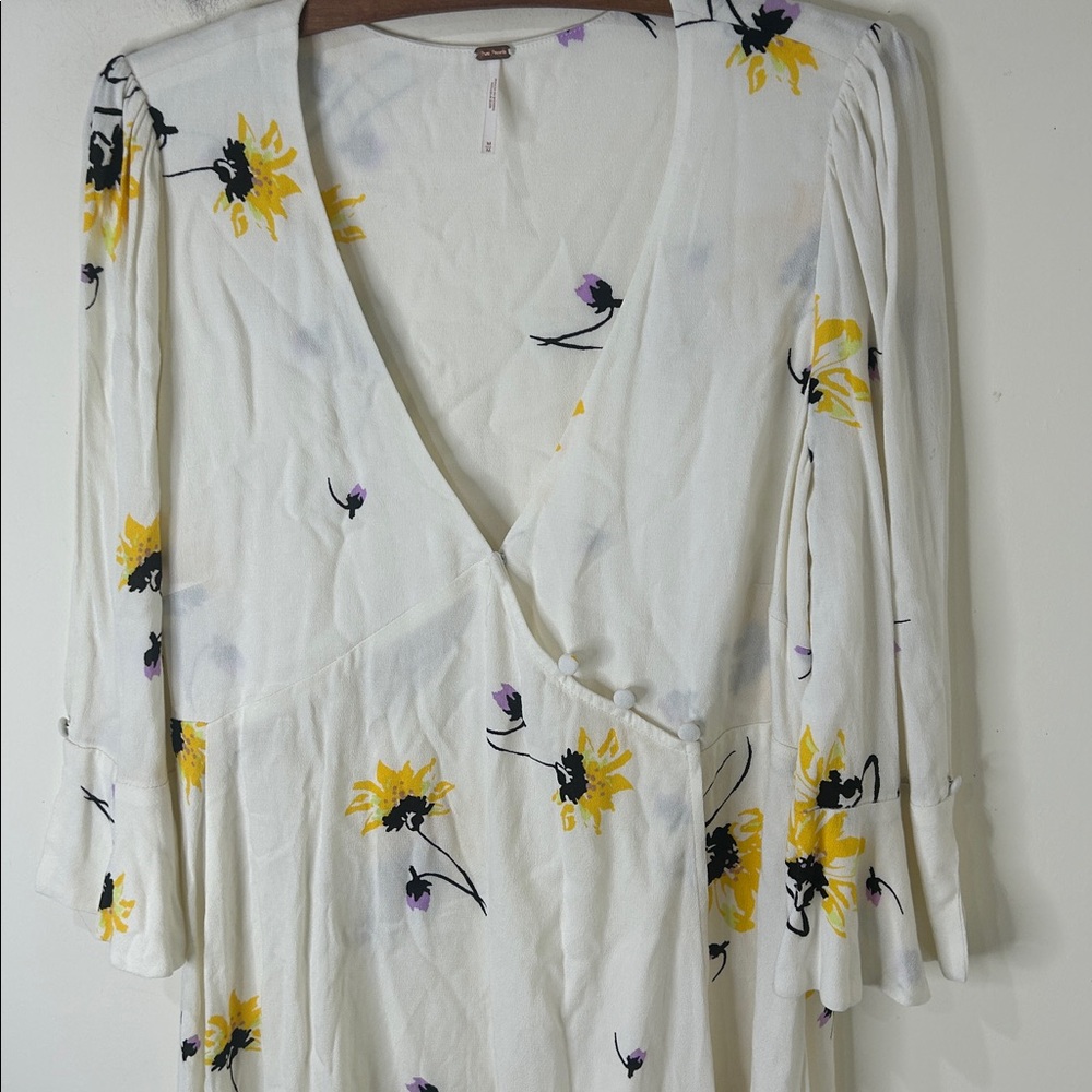 FREE PEOPLE Time On My Side Floral Wrap Mini Dress Size Medium - Picture 13 of 15